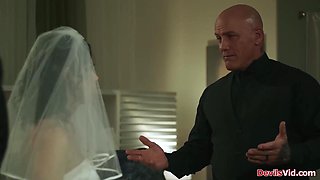 Wifey getting screwed by spouses stepparent