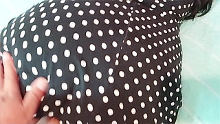 Stepmom asks me for a back massage, but my hand goes down and I fuck her hard and fill her pussy with cum - creampie