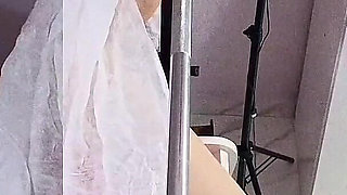 Gynecologist Cheating on Cuckolded Wife!