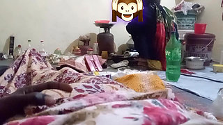 I was cooking and the guy masturbated behind my back. Indian desi boy and mummy