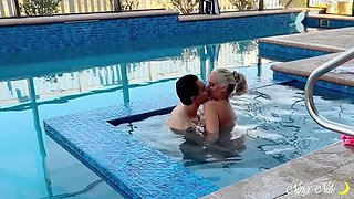 MILF Nina Nite Teaches Her Cub Poolside Moves With Big Natural Tits