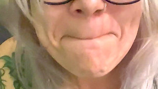 Huge Squirt Alert. Like Huge