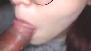 Fragile Heiress Heat as the Natural Rich Beauty Offers Warm Mouth Support Inside a Risky Temporary Booth