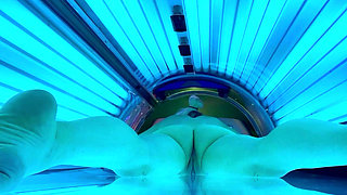 Voyeur Exhibitionist tanning Wife Milf Veronica Beach Close-Up