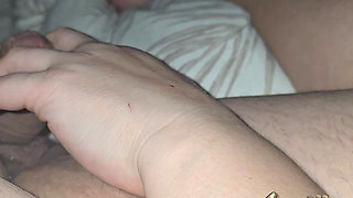 Step sister saw step brother big dick in bed naked and handjob his dick