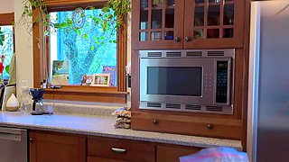 Piper Quinn Naked Cooking - Making Veggie Broth