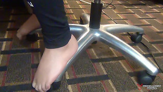 Layla Price: Feet Focused