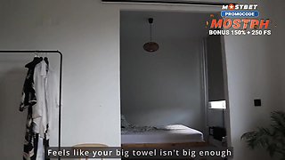 Unexpected Handballing to Ejaculation is a Typical Morning of a Russian Trampy Cougar