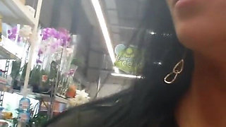 Shaving Pussy in Shop Toilet