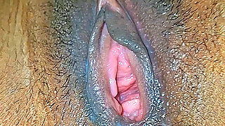 Bangladeshi  boudi santa pussy - Guys who want to ejaculate when they see a pussy.