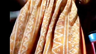 Sexy village girl shoots her nude MMS for hot boobs