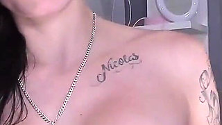 Latina Masturbates with a Big Dildo and Wants to Fuck Her Ass