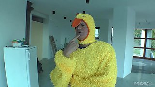 18-Year-Old Mary Monroe Gets An Anal Creampie in POV