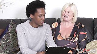 Easy-on-the-eyes Lacey Starr - blonde dirt - Aged Love