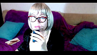 An Expressive Mature Bitch Speaks Very Emotionally, and Passionately Cums with a Dildo in Her Pussy and Squirts