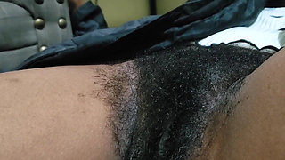 Hairy Pussy Babe Enjoys a Bold and Sensual Experience with Confident Energy, Raw Chemistry and Intimate Connection