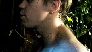 Curvy brunette flashing ass and giving blowjob outdoor