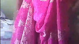 Cheating Desi Aunty in Pink Saree Fucking with Her Neighbour Stepfather