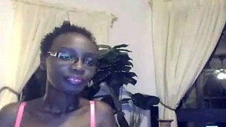Big-Ass Ebony MILF Twerking on Webcam!