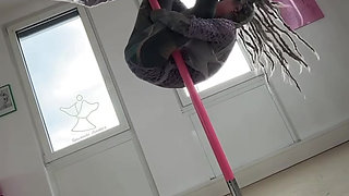 I am dancing on the pole for you !
