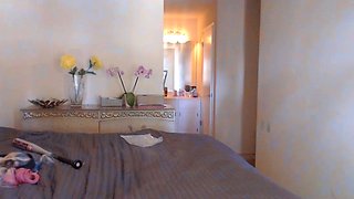 Amateur Webcam Teen Masturbates And Teases