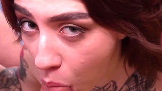 Met a Teenage Girl in a Club and Fucked Her in Three Dicks