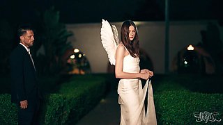 Roman Todd's Wild Kissing Passion in Tender Heat