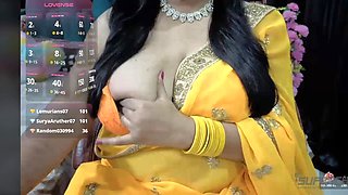 Queen Molly Mesmerizes with Milky Cleavage Passion Play