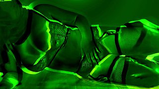 Pulled amateurs close up car sex