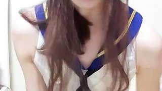 Brunette Tranny jerking in hard dick in solo Webcam