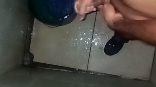Jerk boy roasts his handjobs more than three times a day in the shower