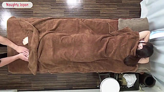 Uncensored Oil Session. Petite Idol Like Beauty Returns for Long Treatment - Part1