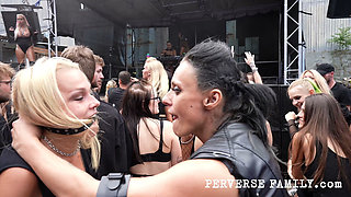 Perverse Family 53.2 (season 4) 2nd Day of Festival Bigger & Better