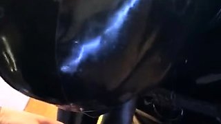 Strapon femdom fetish