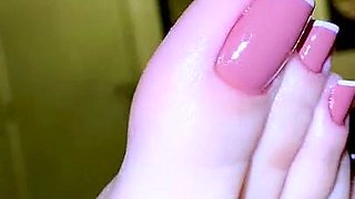 Flexible foot fetish masturbating with feet and hands