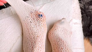 Watch this sexy fetish hoe anally toy and fist in solo