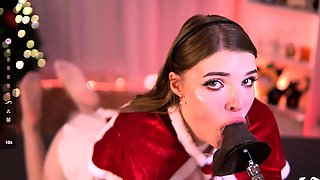 Beautiful Russian teen masturbating on webcam w toys
