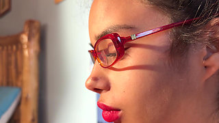 Smioking and Lip Fetish