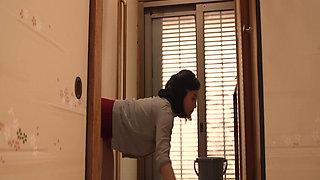 A109G01 A widowed and beautiful mother-in-law's son-in-law who is crazy about the scent of sex! A forbidden love affair that is too ripe for frustration!
