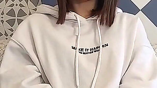 Scheduled to Be Uploaded in June! Completely Amateur! Rei-chan in Her First Shot