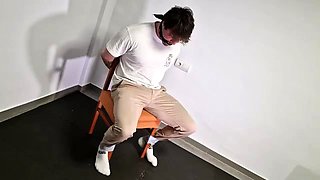 Liricaa Lamat - Speakuss - Gets a Full Laundry Gag