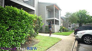 Sexy BBW Cougar Squirts on BBC