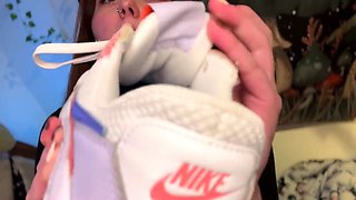 Maitresse Madelines solo foot fetish POV