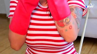 Jeniferplay's massive rump maid gets humped by her boss -