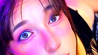 Beautifull Trans Girl Loves to Suck Big Cocks