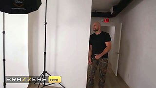 Brazzers - gorgeous megan mistakes turns a behind-the-scenes shoot into a sultry on-set screw