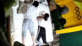 Horny fat arab housewife fingered on amateur hidden cam