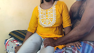 Tamil Cute Housewife