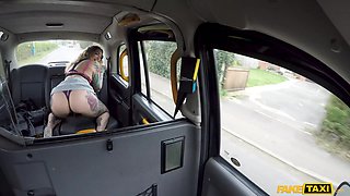 Inked MILF Ava Austen hot porn video