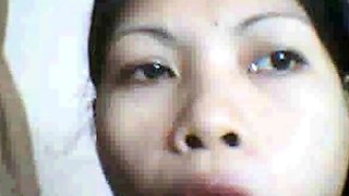 Dimples, a Filipina MILF, Performs on Webcam